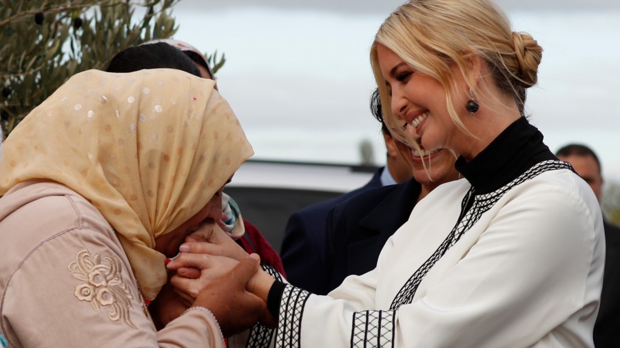 “أبطال بلا مجد” يحلمون بالفردوس الأوروبي… و”إيفانكا” تفك المعادلة السحرية في المغرب!