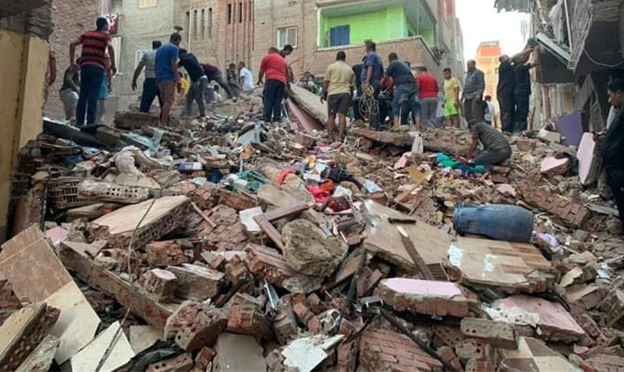 في انتظار اللقاح الصيني: مشاهد الفيضانات وفصول محاكمة سارقة البيض!